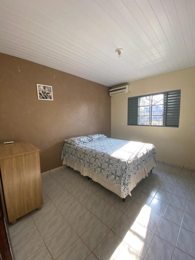 Casa Grande Com 2 Quartos E 1 Suite Фос ду Игуасу Екстериор снимка