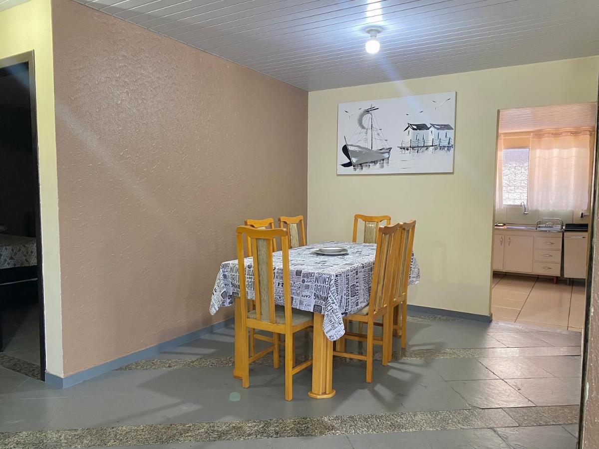 Casa Grande Com 2 Quartos E 1 Suite Фос ду Игуасу Екстериор снимка